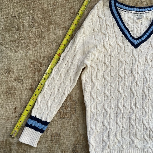 American Eagle Oversized Cable Knit V Neck Sweater, Cream, Size S - Picture 7 of 7